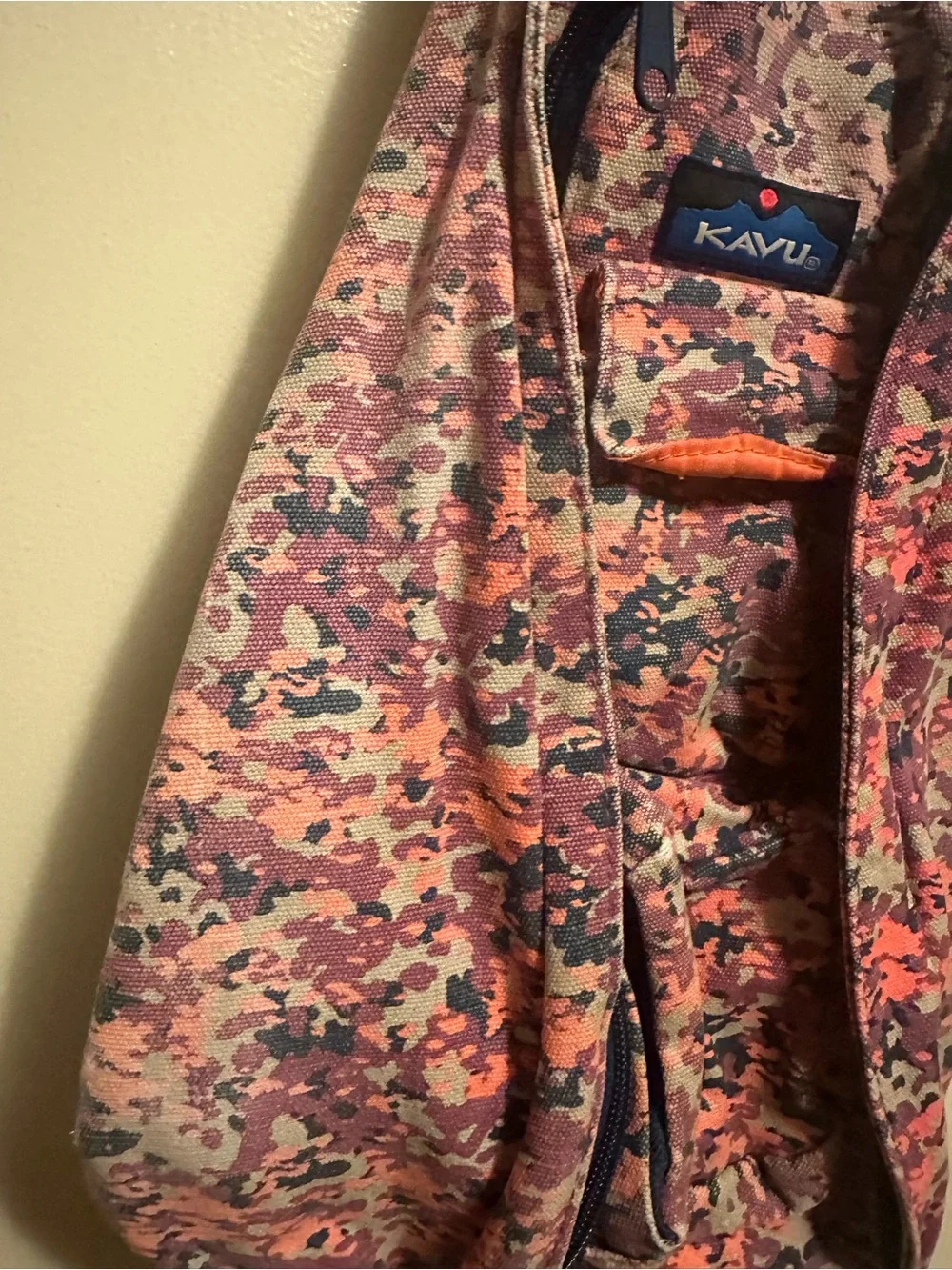 Kavu Pink Camo Rope Sling Bag